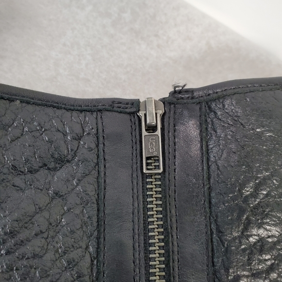 UGG black leather boots - Picture 9 of 16